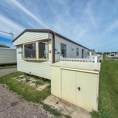 8 Berth Caravan With Decking At Sunnydale In Lincolnshire Ref 35087S Louth  Bagian luar foto